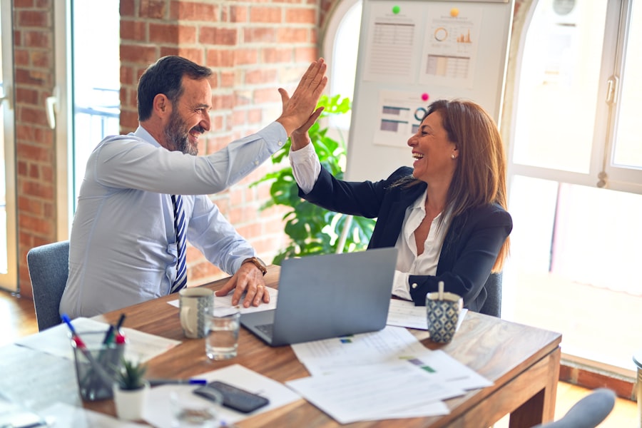 Contact InnoMotus — European structured finance and compliance software